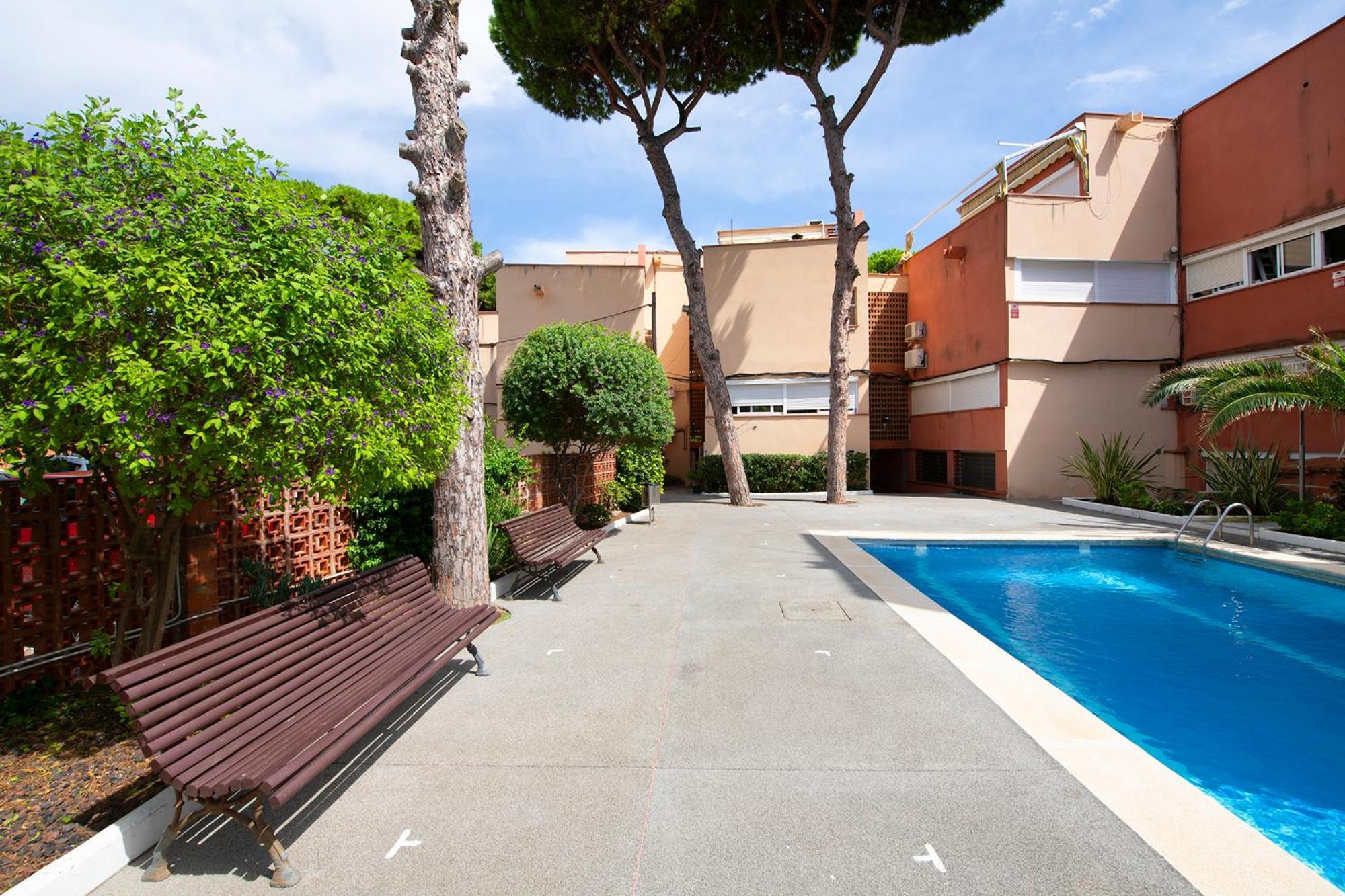 Encantador apartamento en la playa Castelldefels Exterior foto